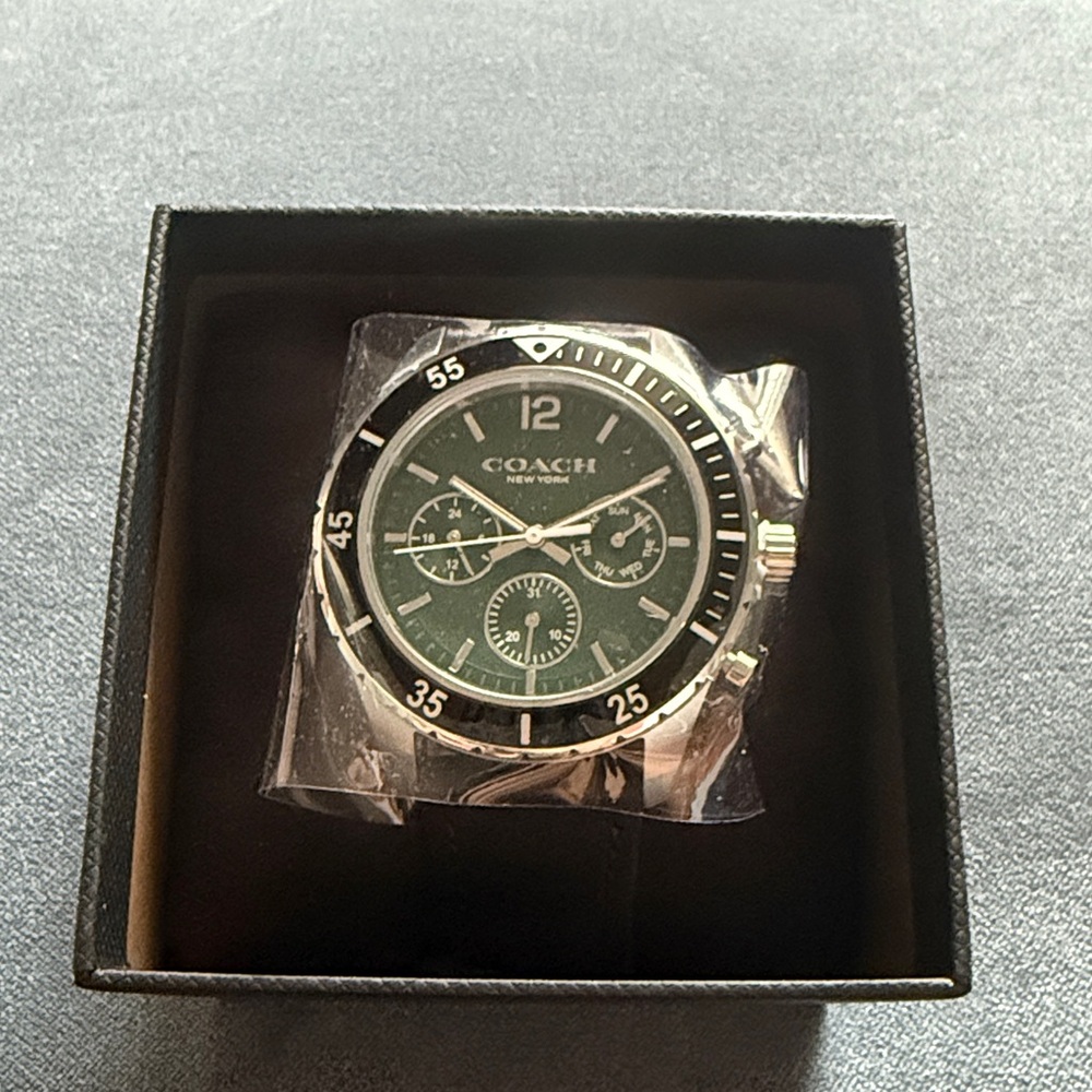 NWT COACH Cole Watch - Picture 5 of 13